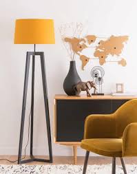 20 Indispensables Deco Pour 2020 Reperes Chez Maisons Du Monde En 2020 Deco Decoration Interieure Decoration Murale Originale