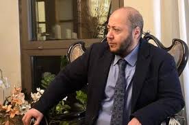 عکس؛ مازیار لرستانی در کنار مادرش