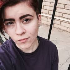 Jules Scott's Instagram, Twitter & Facebook