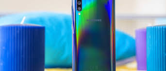 It came with android 9 pie, 128 gb of internal storage, and a 4000 mah battery. Samsung Galaxy A50 Joins The Android 11 Family Gsmarena Com News