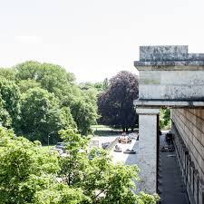 Moderne ikonen im haus der kunst. Das Haus Der Kunst In Munchen Ist Eines Der Grossen Internationalen Ausstellungshauser