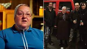 He allegedly boasted that he viewed one explicit image of. Wie Das Rendern Von Breaking Amish Heute Aussieht News24viral