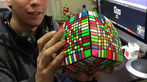 Chileno Arma El Cubo Rubik Con Mas Piezas Del Mundo 13x13x13 Youtube
