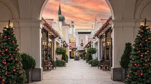 Parndorf's website information is provided in russian, chinese, hungarian and slovakian which shows that it's opened in 1998, the parndorf outlet is the first of mcarthurglen's designer outlets in austria. Designer Outlet Neu Und Wiedereroffnungen In Parndorf