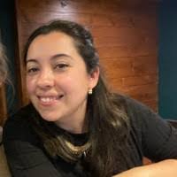 Elizabeth Carriel's Instagram, Twitter & Facebook