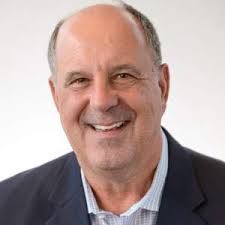 Featured entomology alumni Jamie Blow