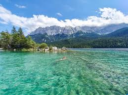 Eine fahrt mit der grubigsteinbahn in lermoos lohnt sich das ganze jahr über. Zugspitzregion Die 5 Schonsten Wanderungen Rund Um Die Zugspitze