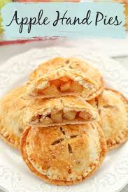 Flaky Buttery Crust Surrounding A Delicious Apple Filling Yum These Apple Hand Pies Are So Simple To Make T Hand Pie Recipes Apple Hand Pies Hand Pies