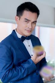 เกาะติดข่าวร้อน ไชย์พล วิภา หรือ ลุงพล ผู้ต้องหาตามหมายจับ คดีฆ่าน้องชมพู พร้อมทนายษิทรา เดินทางถึงสำนักงานตำรวจแห่งชาติ สตช. 8j6hhcyc6xivim
