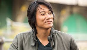 On saturday 11/26 sung kang, known for his role as han lue in the fast and the furious franchise, joined us at our nyc meatpacking restaurant. Tentang Hubungan Fast Furious Tokyo Drift Dengan Fast Furious 6 Dan 7 Spoiler Banget Archive Tabloidbintang Com