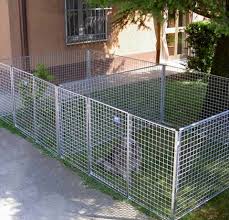 Questo recinto per cani è estremamente versatile perché può essere utilizzato sia all'interno che all'esterno, dipende dalle tue esigenze. Retex Attrezzature Cinofilia Box Cucce Recinti Casse Parto Gabbie Auto Per Cani