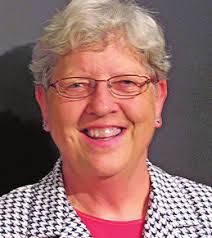 5588-01.3 2013 Distinguished Alumni prog.indd