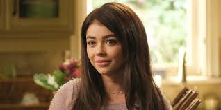 Sarah hyland & jennifer lawrence (1990) 13. Modern Family S Sarah Hyland Already Has Her Next Network Tv Role Lined Up Cinemablend