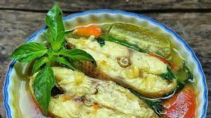 Memasak asam pedas yang sedap memang kena sabar. 7 Kuliner Khas Jepara Untuk Menu Buka Puasa Ada Pindang Serani Dengan Kuah Pedas Manis Asam