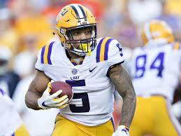 Derrius guice #5 of the lsu tigers runs the ball during a less than an hour after that report emerged, the team made a decision on guice's future with the. Lsu Banning Derrius Guice Indefinitely Thescore Com