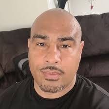 Deidra Favors's Instagram, Facebook & TikTok