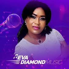 Eva Diamond's Instagram, Twitter & Facebook