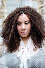 Annie Mack's Instagram, Twitter & Facebook