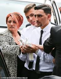 Mar 25, 2021 · christopher o. Tearful Friends Carry The Coffin Of Teenage Apprentice Who Crushed By Scaffolding At His Funeral Express Digest