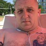 Craig Locker's Instagram, Twitter & Facebook