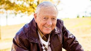 Edwin Sanders's Instagram, Twitter & Facebook