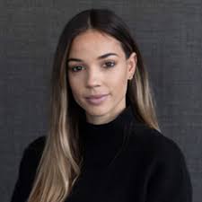 Jodie Graves's Instagram, Twitter & Facebook