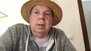 María Regla Prieto recita su poema "Testamentos".