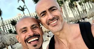 Desde Aruba: Las paradisíacas vacaciones de César Caillet y su pareja, Erik  Parra