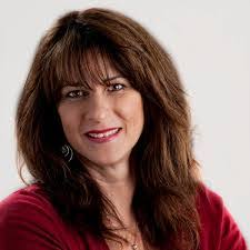 Paula Lepore's Instagram, Twitter & Facebook