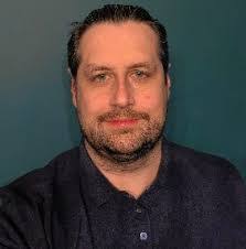 Aaron Wickham's Instagram, Twitter & Facebook