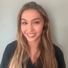 Katie Carmody's Instagram, Twitter & Facebook