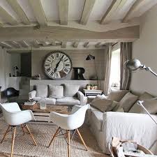 Home Dzine Decorate A Home In Modern Rustic Style Deco Maison Ancienne Interieur Maison Deco Salon