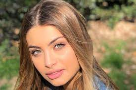 1 the show is produced by fascino p.g.t. Chi E Emma Muscat Fidanzato E Biografia Della Cantante Di Amici 2018