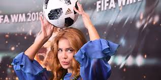 Zum auftakt ist in der zdf sportreportage am sonntag, 16. Fussball Wm 2018 Ard Experten Werden Philipp Lahm Stefan Kuntz Und Hannes Wolf Express De