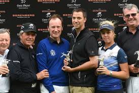 Gary player is a south african professional golfer. While The Open Was Finishing Gary Player Was Busy Raising 145 000 For Homeless Kids Today S Golfer