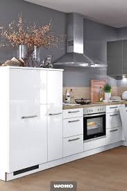 Moderne Einbaukuche Mit Hochglanz Front Einbaukuche Kuche Hochglanz Kuche Hochglanz Weiss