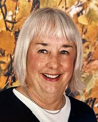 Gordon Hulme's Instagram, Twitter & Facebook