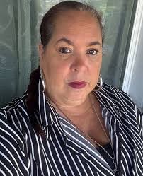 Beverly Burks's Instagram, Twitter & Facebook