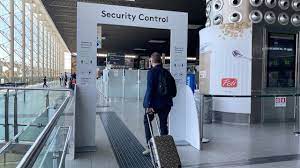 Gli orari pubblicati sono di responsabilità delle singole compagnie aeree operanti sullo scalo e possono essere soggetti a variazioni senza preavviso da parte delle stesse. L Aeroporto Di Catania Riparte Le Nuove Regole In Vigore Dal 4 Giugno Foto Liveunict