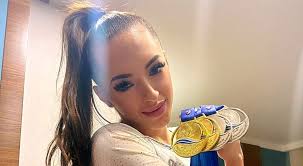 This will prevent larisa from sending you messages, friend request or from viewing your profile. Larisa Iordache ReacÈ›ie EmoÈ›ionantÄƒ DupÄƒ Ce A Cucerit DouÄƒ Medalii De Aur È™i DouÄƒ De Argint La Campionatul European De GimnasticÄƒ ArtisticÄƒ MulÈ›i Mi Au Spus CÄƒ Nu Voi ReuÈ™i Foto