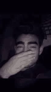Guy crying while listening to music vine. White Guy Crying Gifs Tenor