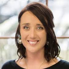 Dawn Macke's Instagram, Twitter & Facebook