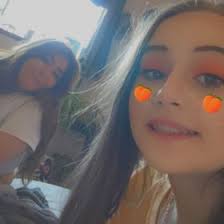 Jade Leroux (jadeelerouxx)