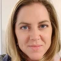 Leanne Barton's Instagram, Twitter & Facebook