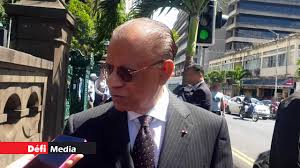 Souffler sur les braises v attiser, envenimer un conflit. Alliance Electorale Navin Ramgoolam Souffle Le Chaud Et Le Froid Defimedia