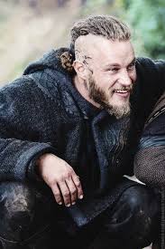 Join The Vikings Fandom On Thefandome Com And Get Free Access To Advanced Geek Blogging Thefandome Geek Viking Vikings Travis Fimmel Vikings Ragnar Vikings