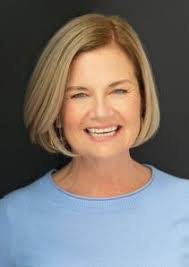 Dawn Burnham's Instagram, Twitter & Facebook