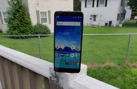 After that start pressing volume up and power buttons . Alcatel 7 Review