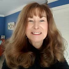 Lisa Surplus (@LisaSurplus)