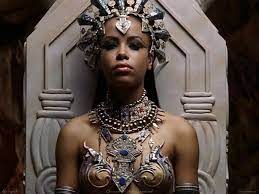 This novel is a continuation of the story that ends in a cliffhanger in the vampire lestat and explores the rich history and mythology of the origin. 15 Aaliyah Queen Of The Damned Ideas Queen Of The Damned Aaliyah Akasha